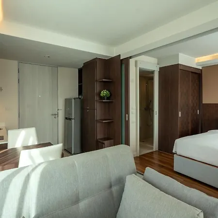 Aristo 1 Apartments By Beringela Surin Beach  Exterior photo